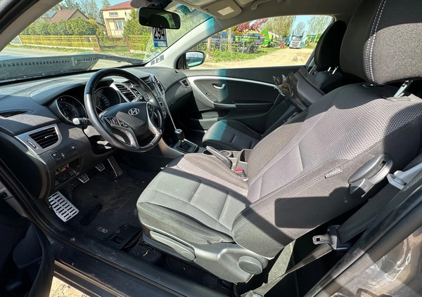Hyundai I30 cena 10000 przebieg: 115726, rok produkcji 2013 z Zwierzyniec małe 154